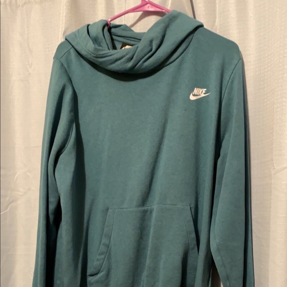 Nike Woman’s Sweatshirt - Picture 1 of 1